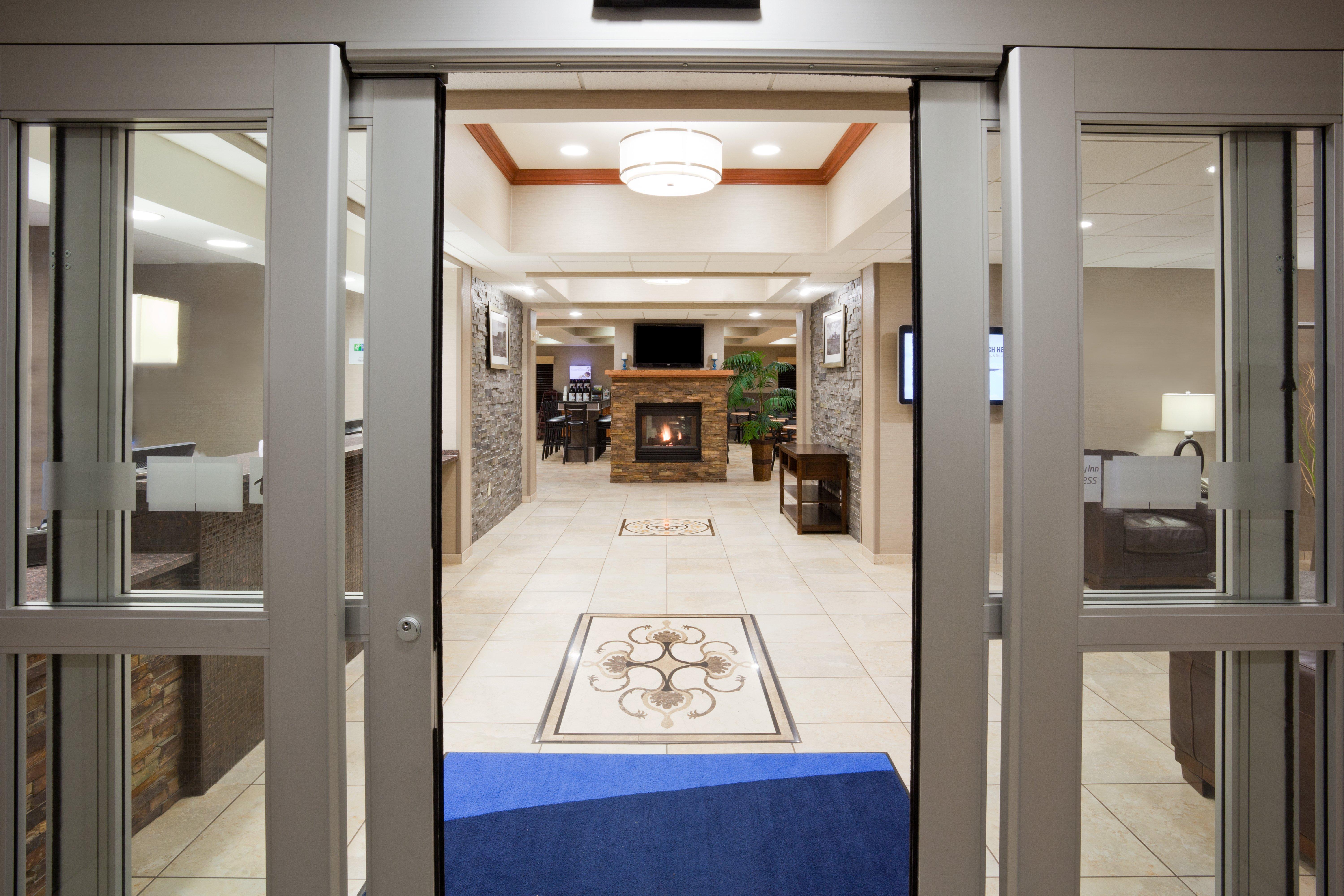 Holiday Inn Express & Suites Aberdeen By Ihg Luaran gambar