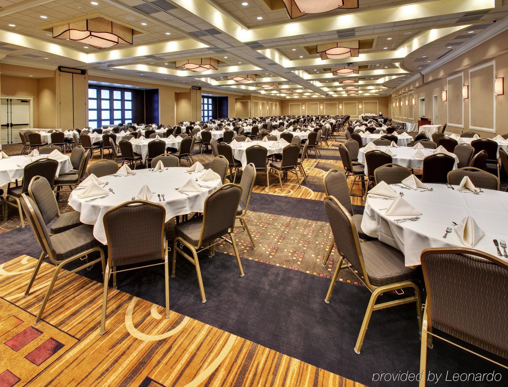 Holiday Inn Express & Suites Aberdeen By Ihg Restoran gambar