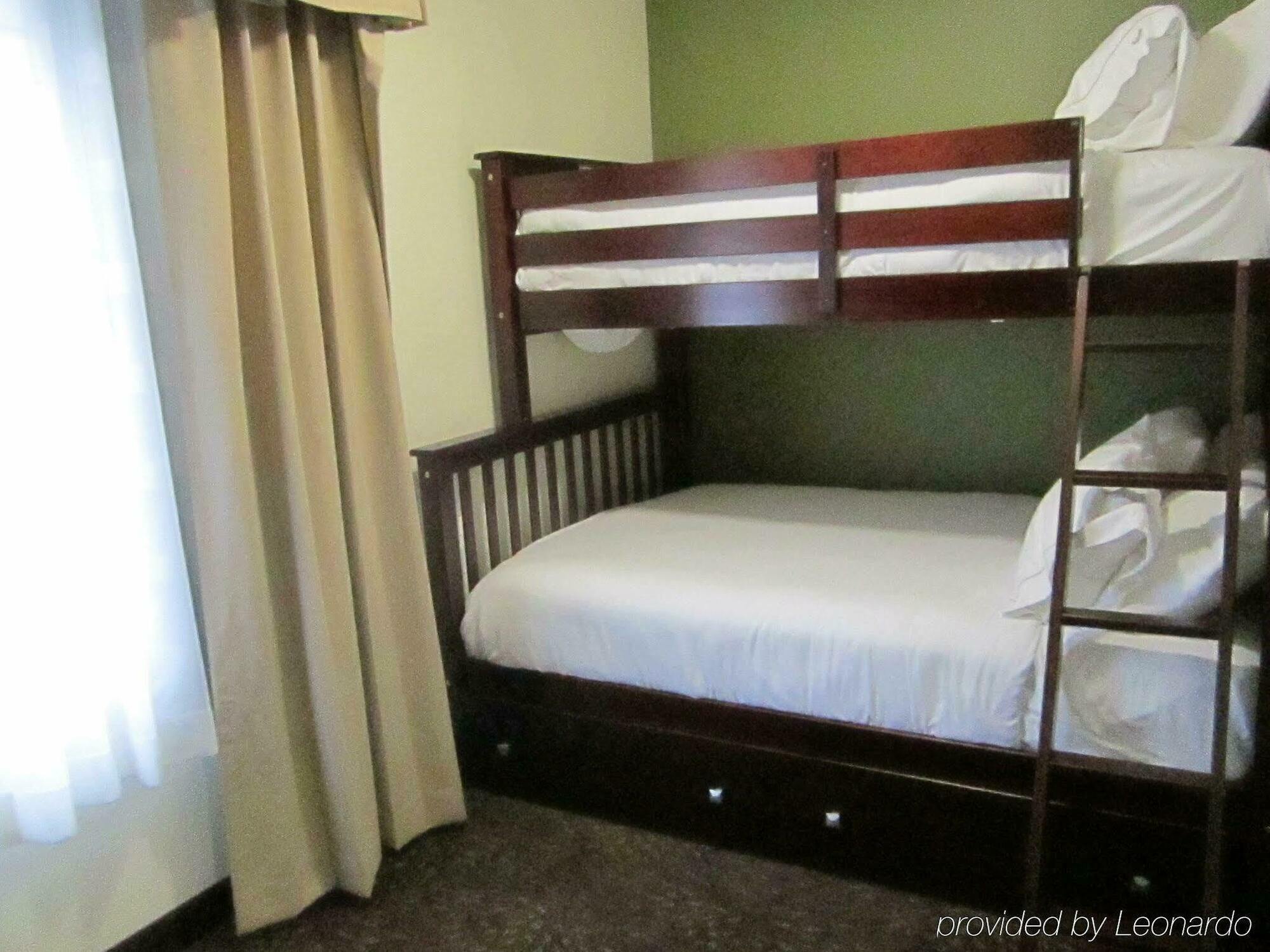 Holiday Inn Express & Suites Aberdeen By Ihg Luaran gambar